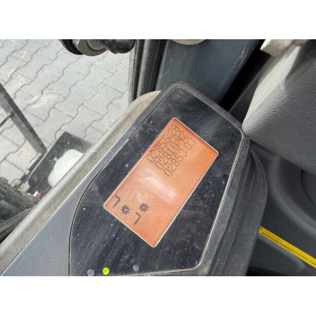 2018 Toyota 7FBEST15-48889228