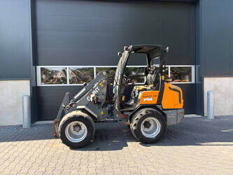 2012-giant-v452t-hd-1480970-48889344