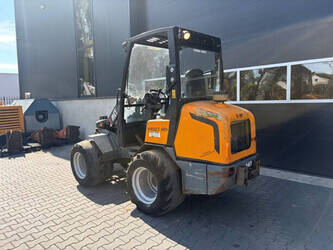 2012-giant-v452t-hd-1480970-48889345