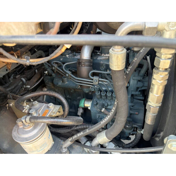 2012 جاينت V452T HD-48889350