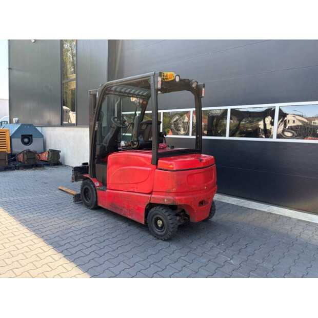 2015 هايستر J3.5XN-48889392