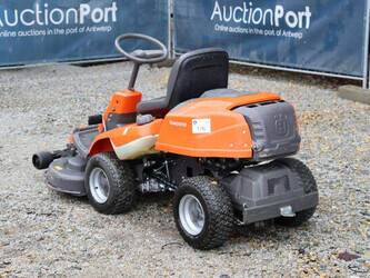 2012-husqvarna-r216awd-48889423