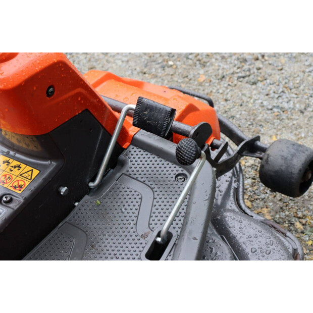 2012 Husqvarna R216AWD-48889442