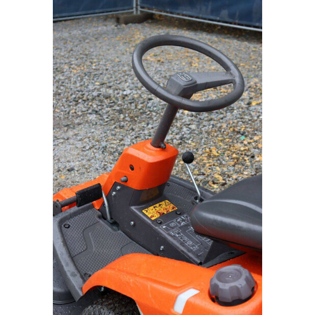 2012 Husqvarna R216AWD-48889446