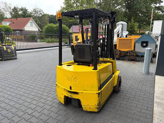2011-yale-erp15-1480987-48889671