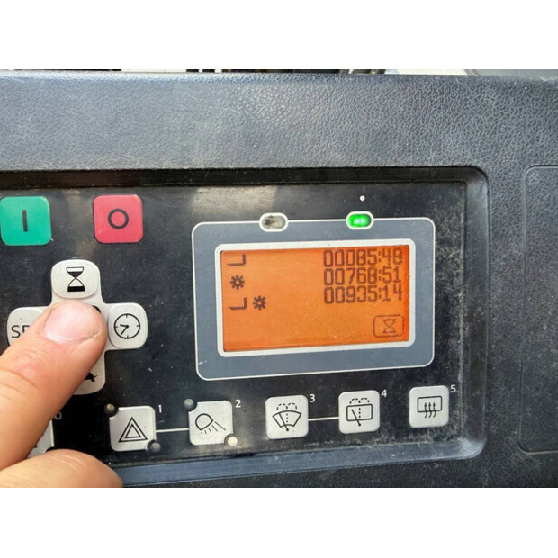 2016 Toyota 8FBMKT25-48889733