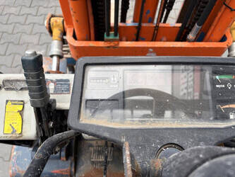 1990-toyota-42-5fgf-25-1480991-48889748