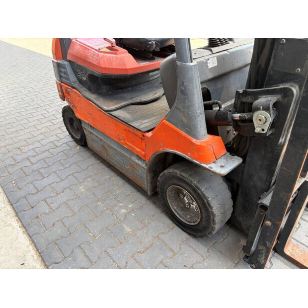 2006 Toyota 7FB20-48889865