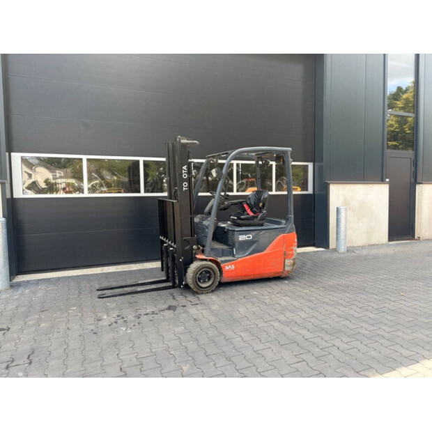 2017 تويوتا 8FBE20T-48889902