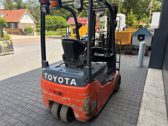 2017-toyota-8fbe20t-1480998-48889906