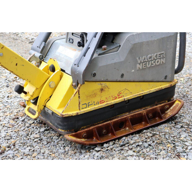 2017 Neuson 1d81s-48889942