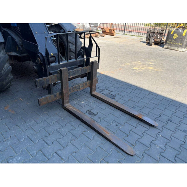 2013 New Holland LM5030-48890242