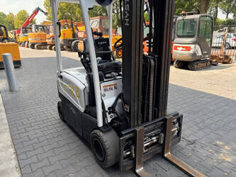 2018-hyster-j1-8xn-48890326