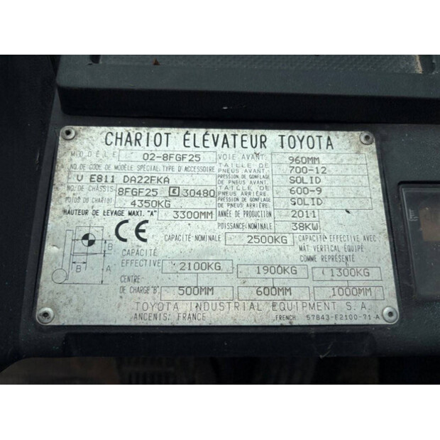 2011 تويوتا 02-8GF25-48890439