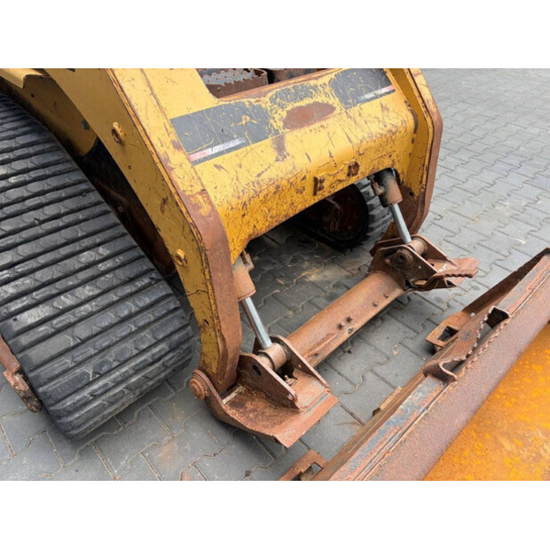 2005 Caterpillar 277B-48890477