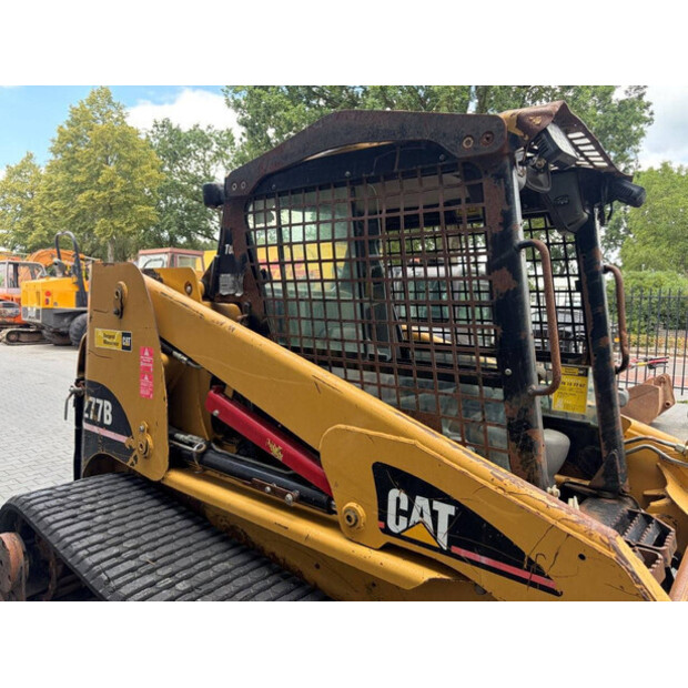 2005 Caterpillar 277B-48890479