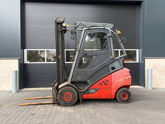 2016-linde-h30t-02-1481034-48890768