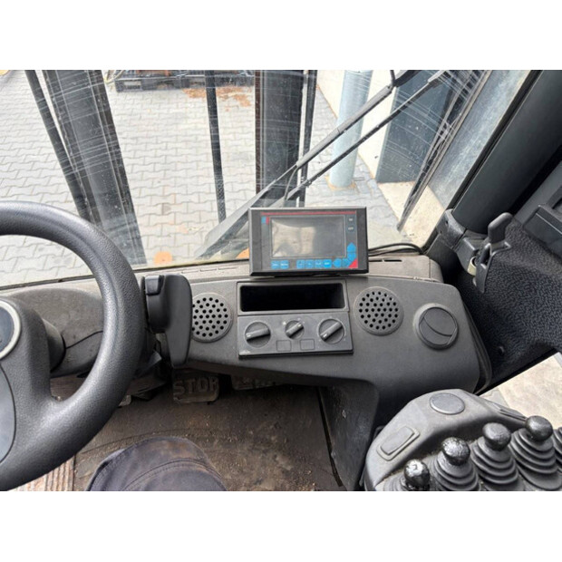 2016 Linde H30T-02-48890780