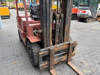 mitsubishi-fd25-1481035-48890790