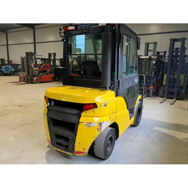 2017 Hyundai 30D-9E-48891010
