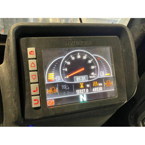 2017 Hyundai 30D-9E-48891016