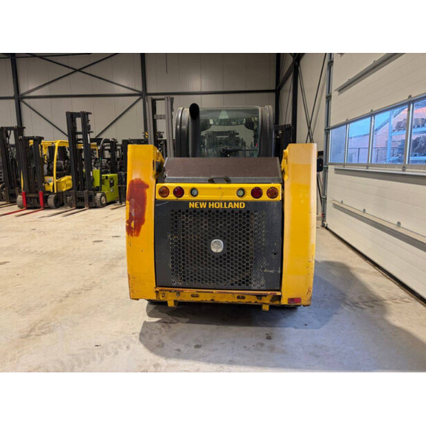 2018 New Holland L213-48891157