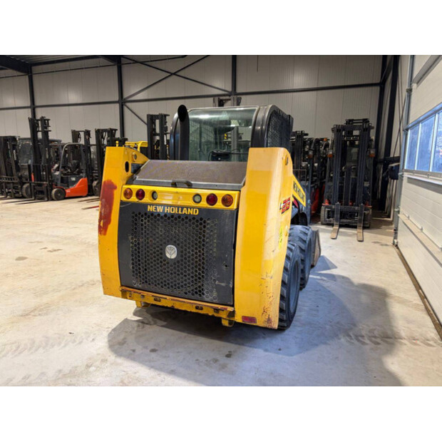 2018 New Holland L213-48891158
