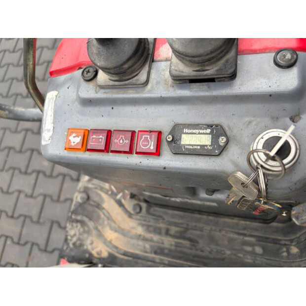 2015 TAKEUCHI TB210R-48891223