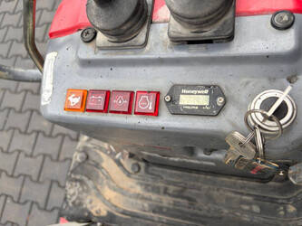 2015-takeuchi-tb210r-1481056-48891223