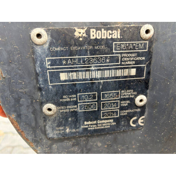 2014 بوبكات E16-48891411