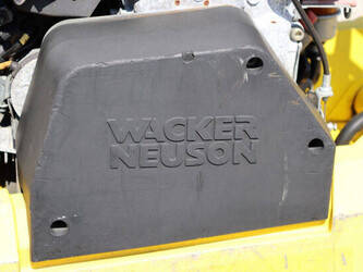 2015-neuson-vibroplate-dpu3050-48891513