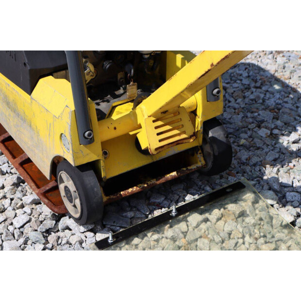 2015 Neuson Vibroplate DPU3050-48891520