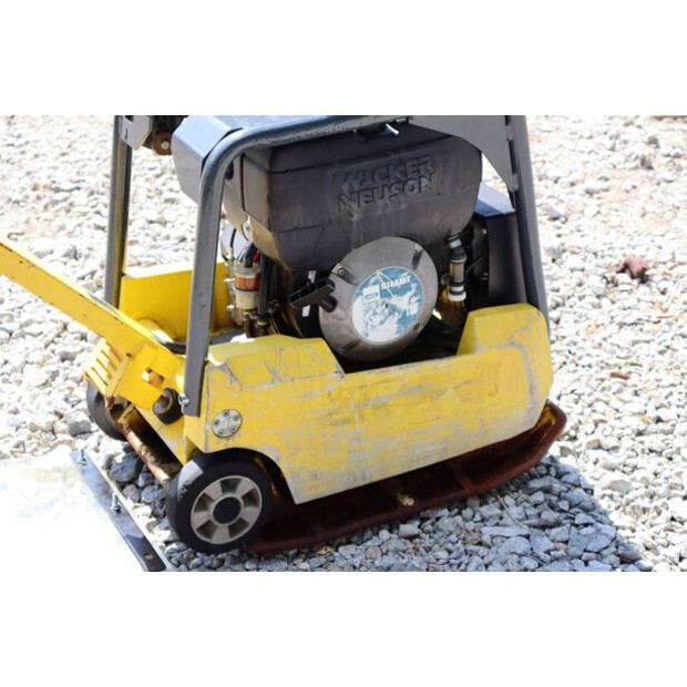2015 Neuson Vibroplate DPU3050-48891524