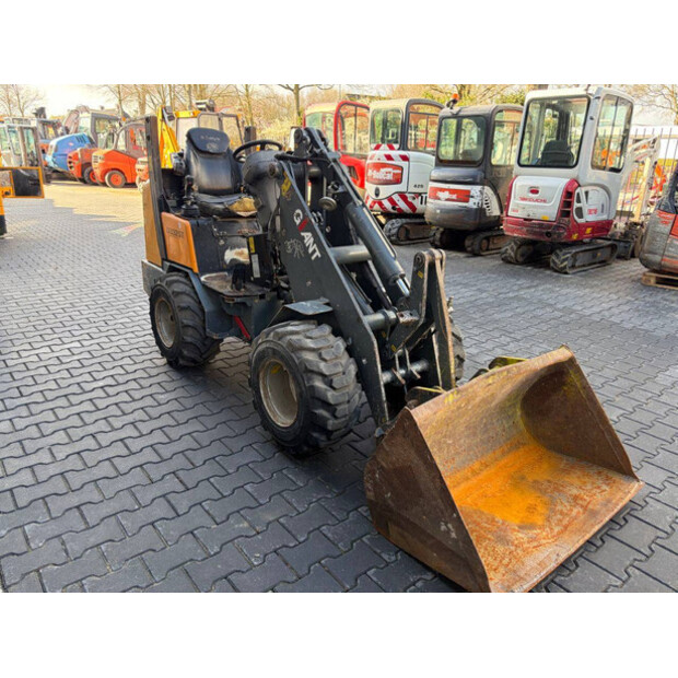 2011 GiANT D332ST-48891537