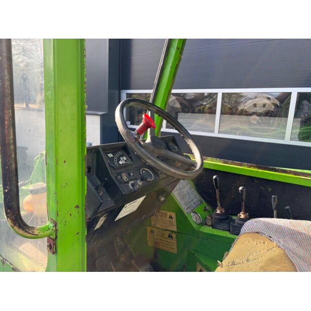 1990 Merlo P30.11-48891780