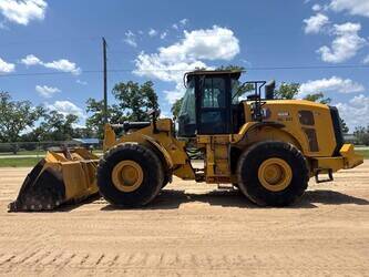 Image de CHARGEUSES SUR PNEUS 2021 Caterpillar 966M