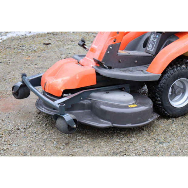 2018 Husqvarna R320 AWD-48892015