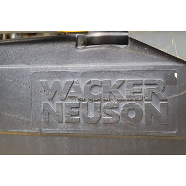 2011 Neuson DPU 3050-48892090