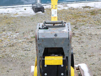 2012-neuson-dpu-3050he-48892123