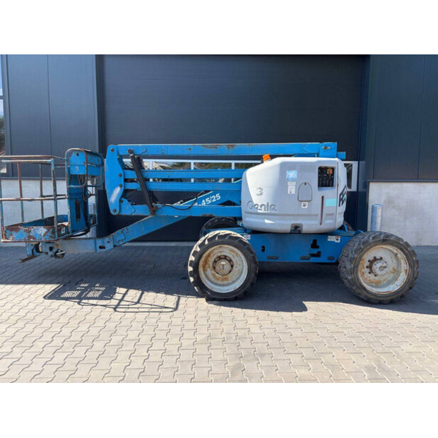2005 Genie Z-45/25-48892512