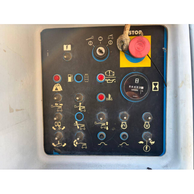 2005 Genie Z-45/25-48892525