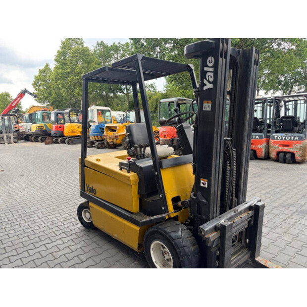 1999 Yale ERP30-48892604