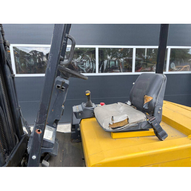 1999 Yale ERP30-48892606