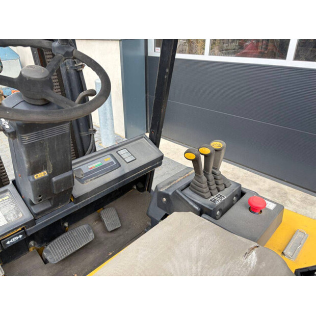 1999 Yale ERP30-48892607