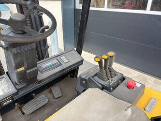 1999-yale-erp30-1481126-48892607