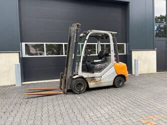 Image for FORKLIFTS 2012 Still RX70-35