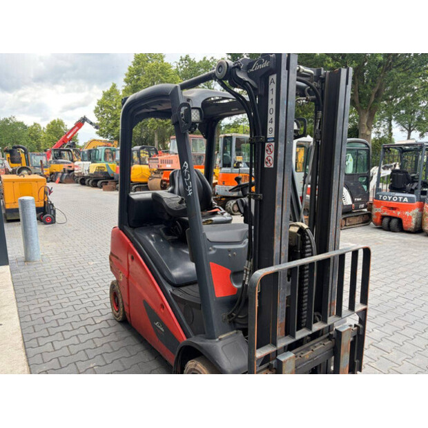 2017 Linde H20T-01-48893023