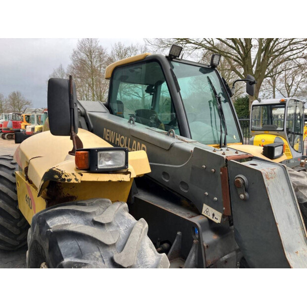 2003 New Holland LM410-48893072