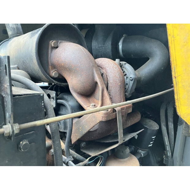 2003 New Holland LM410-48893073