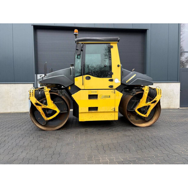 2017 BOMAG BW 174 AP-4-48893108